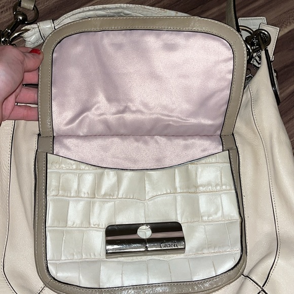 COACH Kristin spectator Ivory leather Hobo embossed snake skin purse - Picture 10 of 16